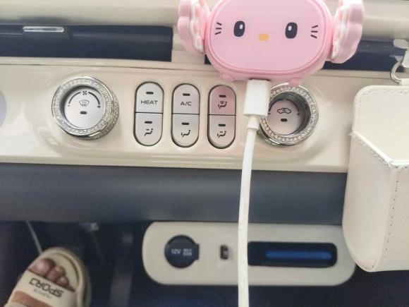 [义乌·浙G] 二手长安长安Lumin2023款 301km 蜜沁款