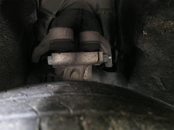 [上海·沪A] 二手奥迪奥迪A82011款 A8L 3.0 TFSI quattro豪华型(245kW)