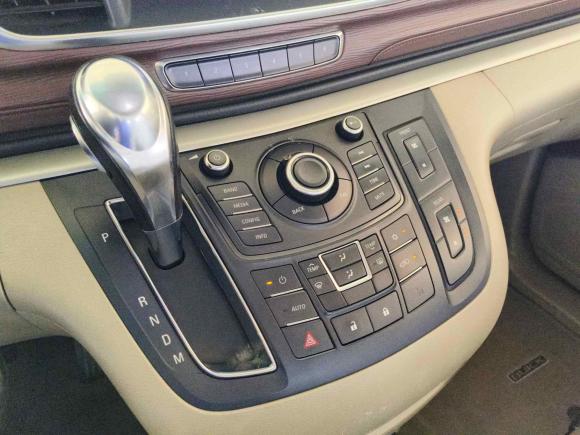 [广州·粤A] 二手别克别克GL82015款 2.4L 豪华商务尊享版