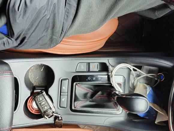 [湖州·浙E] 二手长安长安CS752014款 1.8T 自动尊贵型 国IV