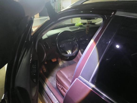 [深圳·粤B] 二手英菲尼迪英菲尼迪QX502015款 2.5L 悦享版