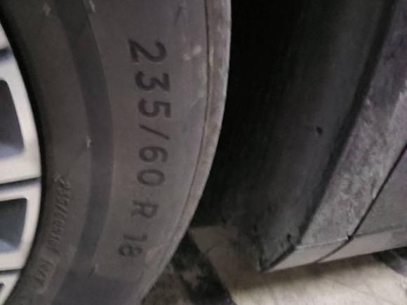 [苏州·苏E] 二手腾势腾势D92022款 DM-i 1040 尊贵型