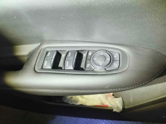 [青岛·鲁B] 二手凯迪拉克凯迪拉克XT52018款 28E 四驱技术型