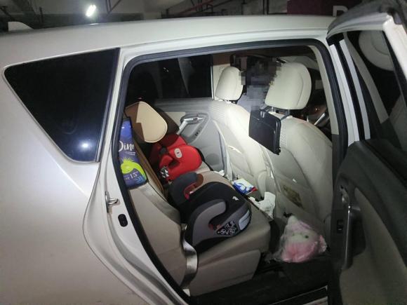 [上海·沪B] 二手丰田逸致2014款 星耀 180E CVT精英版