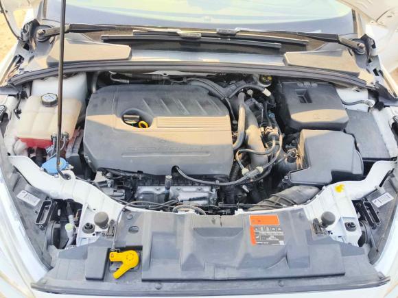 [广州·粤A] 二手福特福克斯2017款 三厢 EcoBoost 180 自动旗舰型