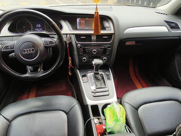 [济南·鲁A] 二手奥迪奥迪A4L2015款 35 TFSI 自动标准型