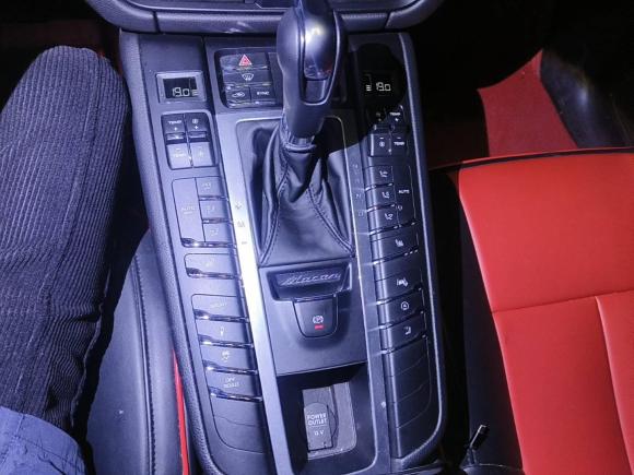 [深圳·粤B] 二手保时捷Macan2018款 Macan 2.0T