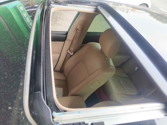 [广州·粤A] 二手丰田皇冠2011款 2.5L Royal 真皮天窗特别版