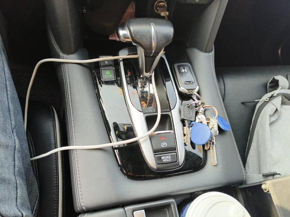 [合肥·皖A] 二手本田本田UR-V2017款 240TURBO 两驱豪华版 国V