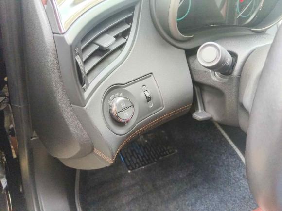 [苏州·苏E] 二手别克君越2013款 2.4L SIDI精英舒适型