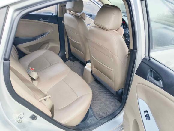 [深圳·粤B] 二手现代瑞纳2014款 1.4L 自动智能型GLS