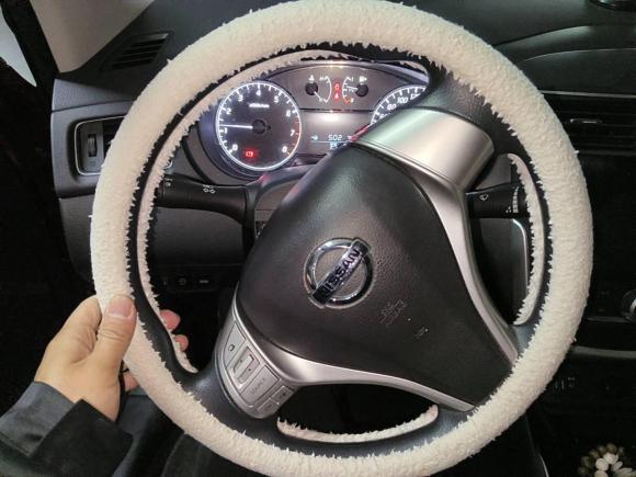 [上海·苏E] 二手日产骐达TIIDA2021款 1.6L CVT酷动版