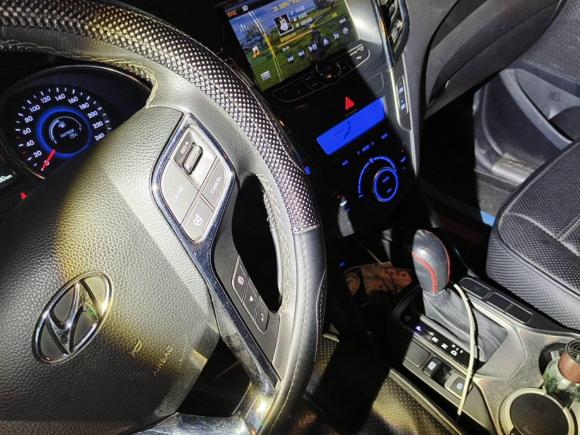 [台州·浙J] 二手现代胜达2013款 2.4L 自动两驱智能型