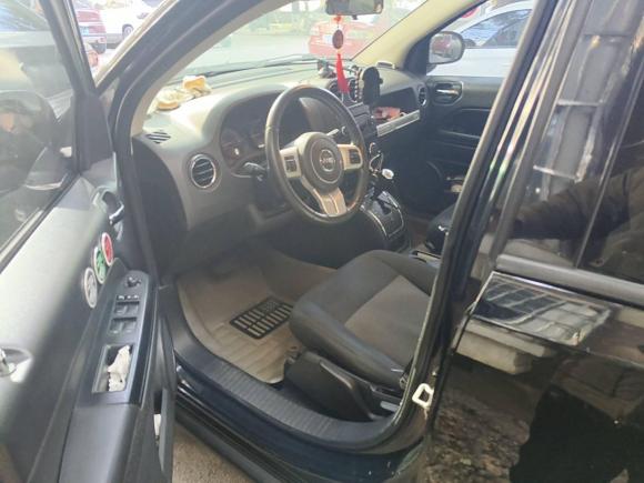 [南京·苏A] 二手Jeep指南者2014款 改款 2.4L 四驱舒适版