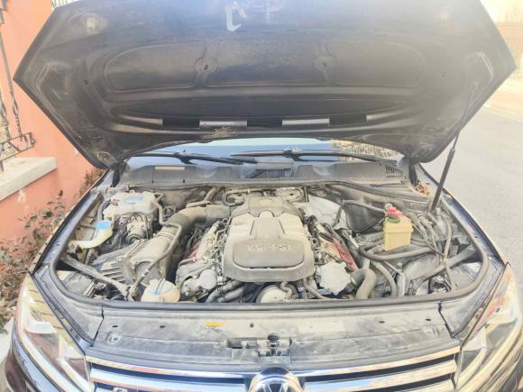 [青岛·鲁B] 二手大众途锐2016款 3.0TSI 高配型