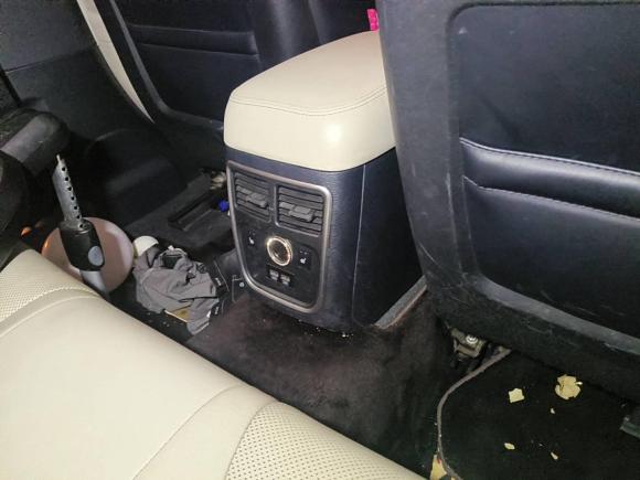 [成都·川A] 二手克莱斯勒克莱斯勒300C2014款 3.0L 卓越版