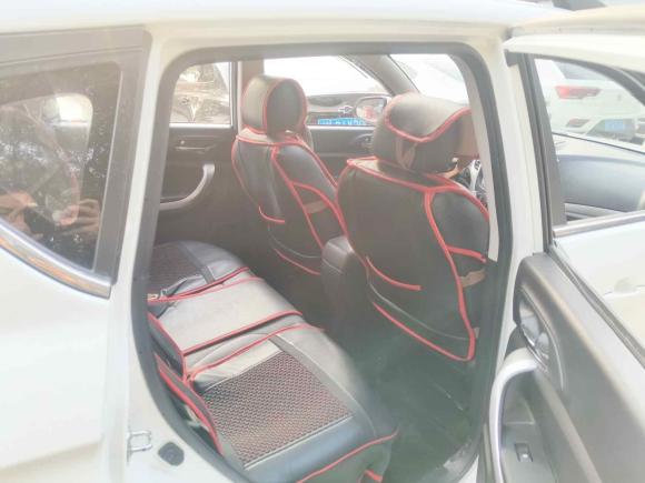 [上海·苏L] 二手长安长安CS352016款 1.6L 自动豪华型 国IV