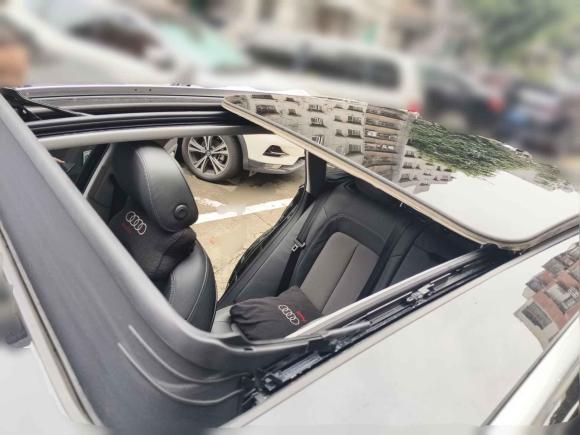 [深圳·粤B] 二手奥迪奥迪Q5L2018款 40 TFSI 荣享进取型 国VI