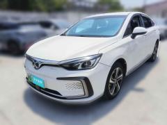 [上海·沪A]北京汽车  北京EU5  2018款 R500 智风版