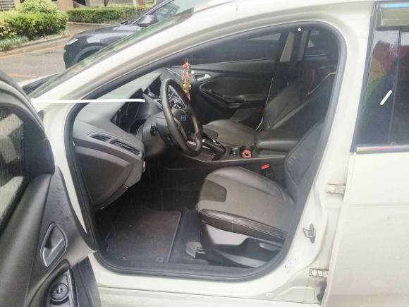 [宁波·浙B] 二手福特福克斯2012款 两厢 2.0L 自动豪华运动型