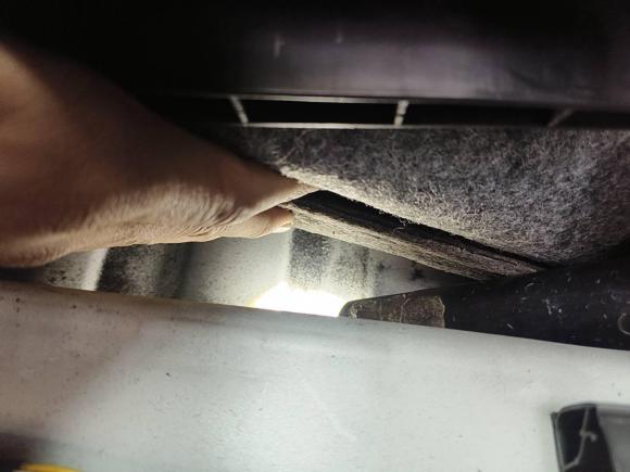 [成都·川G] 二手标致标致3012018款 1.6L 手动舒适版