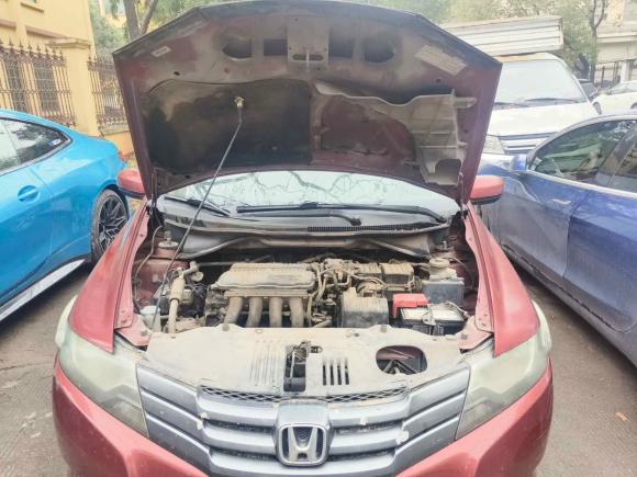 [义乌·浙G] 二手本田锋范经典2011款 1.5L 自动精英品致版