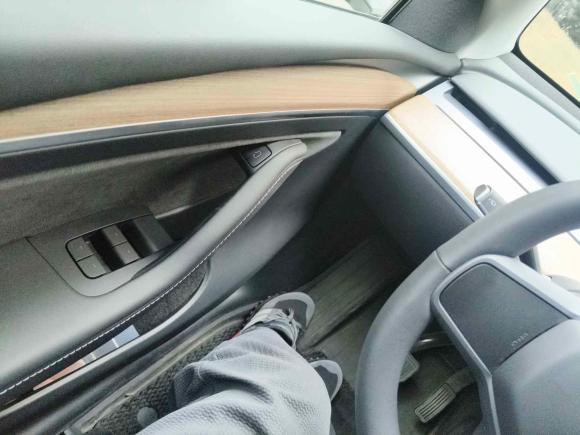 [苏州·京A] 二手特斯拉Model Y2022款 后轮驱动版