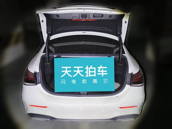 [成都·川B] 二手奔驰奔驰A级2021款 A 200 L 运动轿车动感型