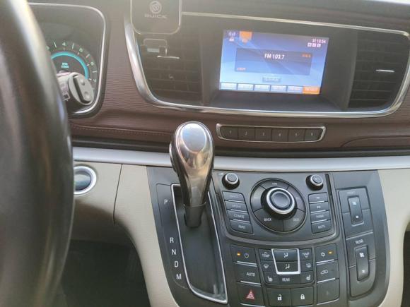 [上海·沪E] 二手别克别克GL82014款 3.0L GT豪华商务豪雅版