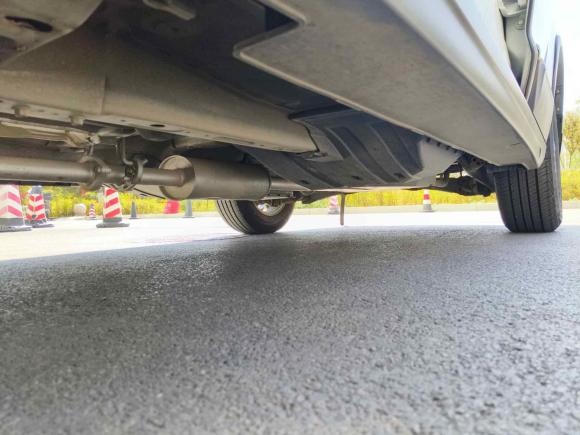 [济南·鲁A] 二手哈弗哈弗H62018款 红标 运动版 1.5T 自动两驱精英型