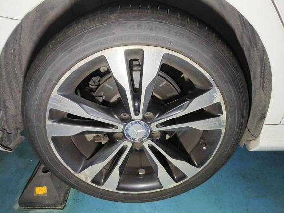 [成都·川A] 二手奔驰奔驰C级2015款 C 200 运动版 4MATIC