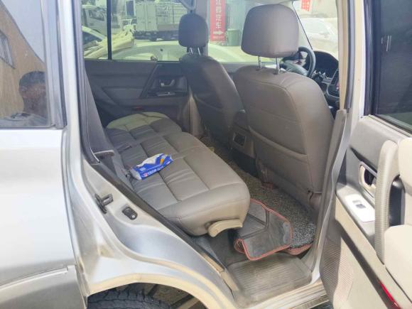 [济南·鲁A] 二手三菱帕杰罗2011款 V73 3.0L AT GLX