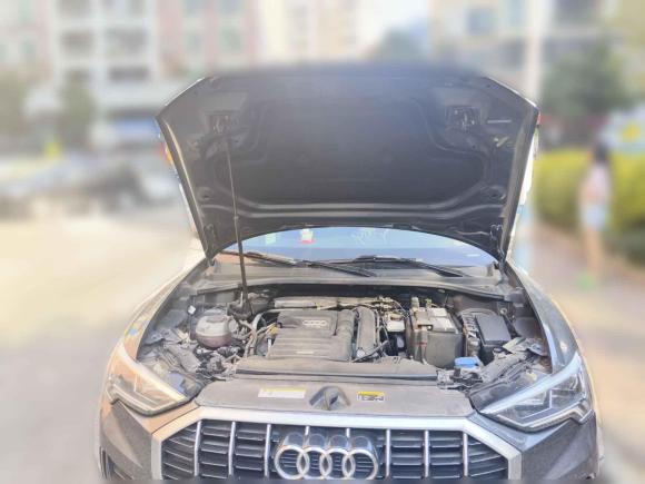 [佛山·粤E] 二手奥迪奥迪Q32021款 35 TFSI 时尚致雅型