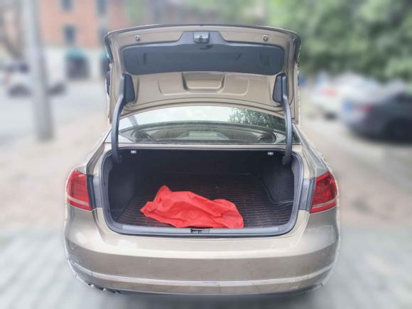 [成都·川A] 二手大众帕萨特2014款 1.4TSI DSG尊荣版