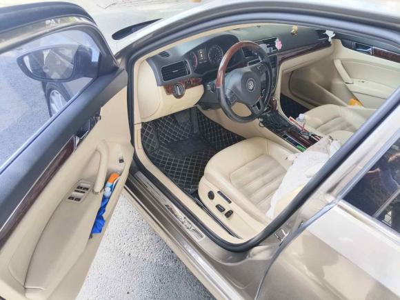 [成都·川A] 二手大众帕萨特2011款 2.0TSI DSG至尊版