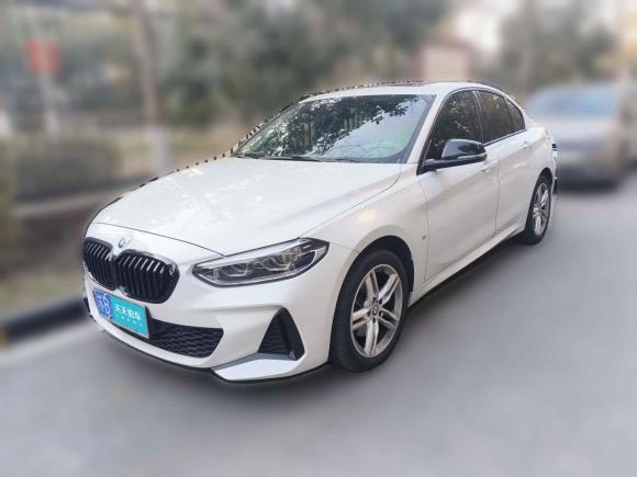 [上海·苏B] 二手宝马宝马1系2022款 120i M运动曜夜版