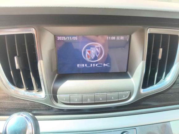 [深圳·粤B] 二手别克别克GL82013款 3.0L XT豪华商务旗舰版