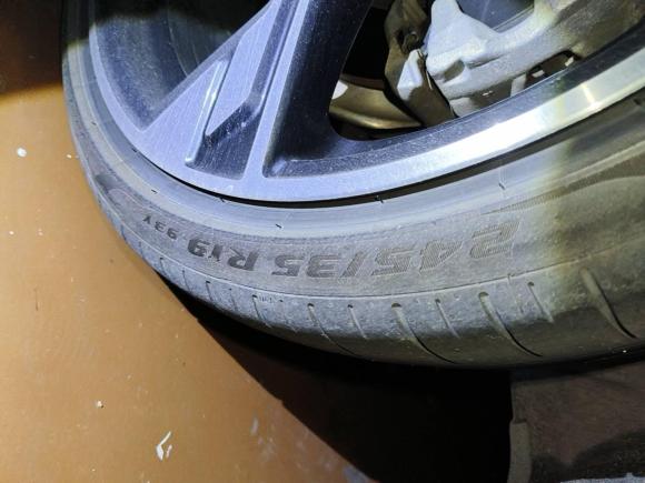 [宁波·浙B] 二手奥迪奥迪A4L2022款 40 TFSI quattro RS套件燃速型