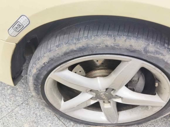 [广州·川S] 二手奥迪奥迪A4L2013款 40 TFSI quattro运动型