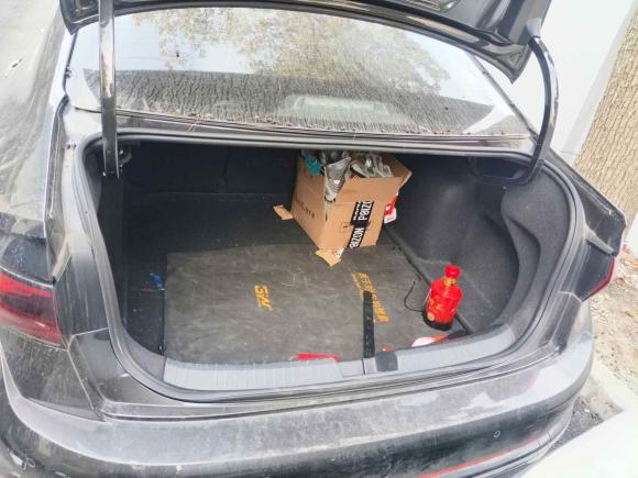 [上海·赣D] 二手大众速腾2023款 300TSI DSG卓越版