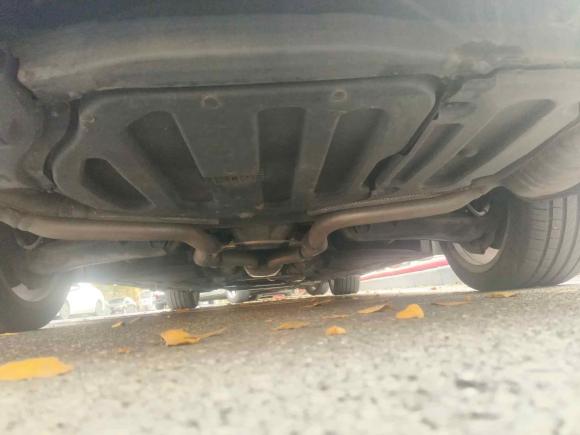 [无锡·苏B] 二手奔驰奔驰E级2015款 改款 E 260 L 运动时尚型