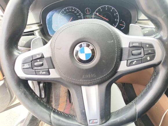 [青岛·鲁B] 二手宝马宝马5系2019款 530Li 领先型 M运动套装