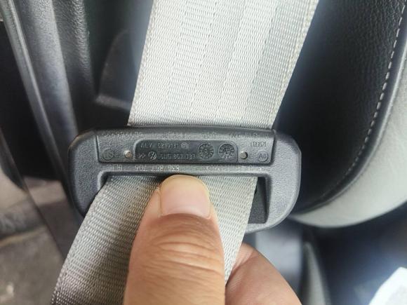 [武汉·鄂A] 二手奥迪奥迪Q32021款 35 TFSI 进取动感型