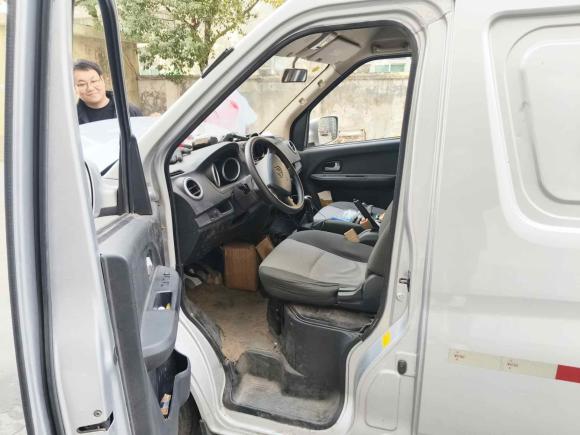 [上海·浙A] 二手长安凯程长安睿行M802021款 1.6L舒适型2座单蒸空调国VI高顶对开门DAM16KR