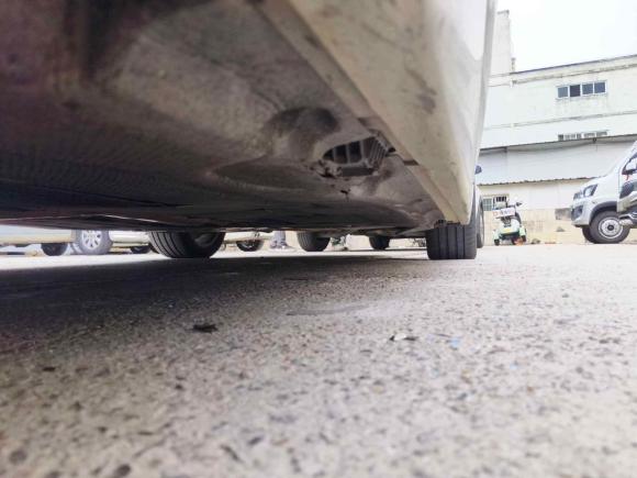 [南昌·赣M] 二手宝马宝马5系2014款 525Li 豪华设计套装