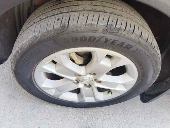 [合肥·皖A] 二手长安长安CS152016款 1.5L 自动时尚版