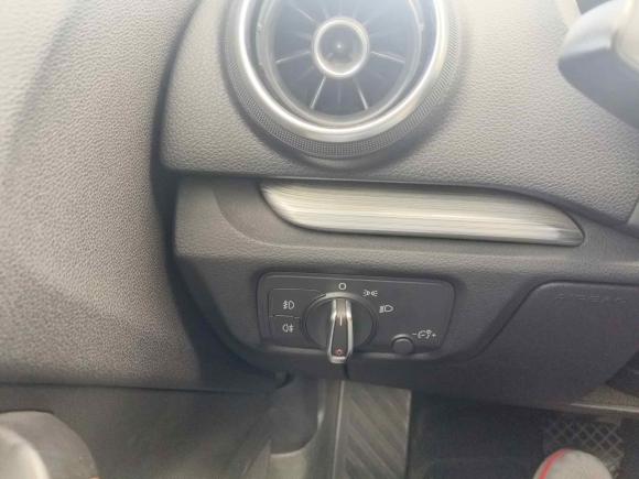 [苏州·苏E] 二手奥迪奥迪A32014款 Limousine 35 TFSI 自动舒适型