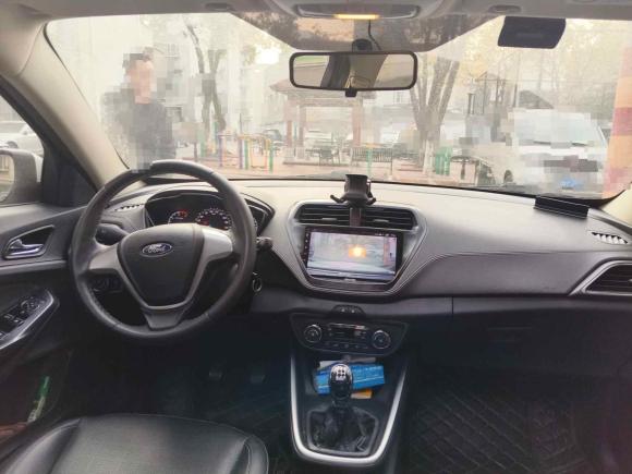 [成都·川A] 二手福特福睿斯2017款 幸福版 1.5L 手动时尚型