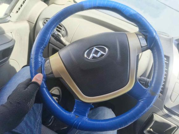 [嘉兴·浙F] 二手上汽大通MAXUS新途V802014款 2.5T 傲运通短轴中顶