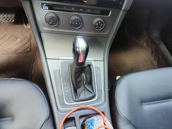 [深圳·粤B] 二手大众高尔夫2014款 1.6L 自动舒适型